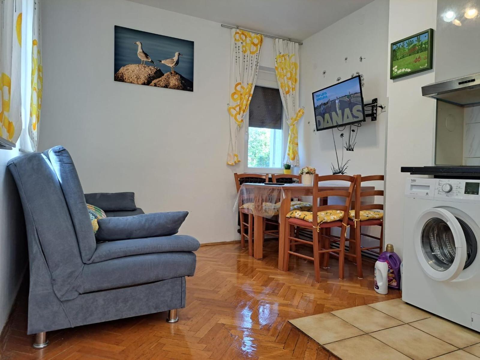 Apartments Jessica คิร์ก ภายนอก รูปภาพ